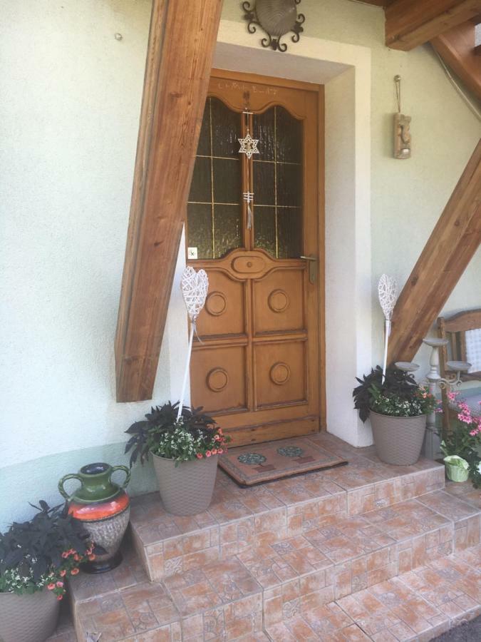Ferienwohnung Renate 아르놀드슈타인 외부 사진