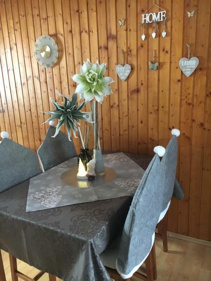 Ferienwohnung Renate 아르놀드슈타인 외부 사진